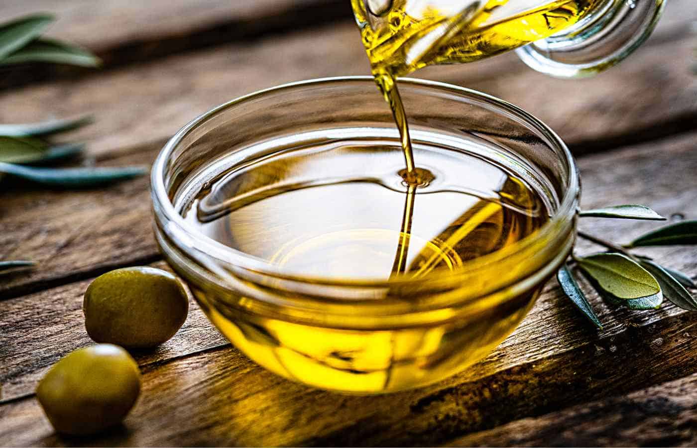 10 Healthy Foods to Eat Every Day - Extra Virgin Olive Oil