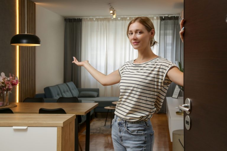 How To Fully Welcome Guests Into Your Home